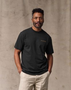 Scenic Graphic T-shirt - Black